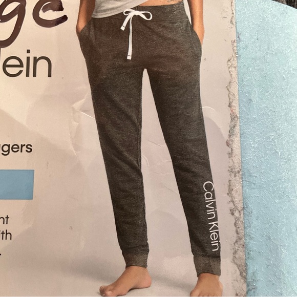 Calvin Klein Set of 2 French Terry Logo Joggers w/ Pockets Black Gray Sz Large - Picture 8 of 9
